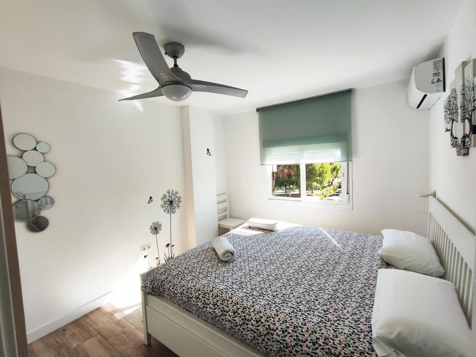 Apartamento Malaga 300 Metros De La Playa ภายนอก รูปภาพ